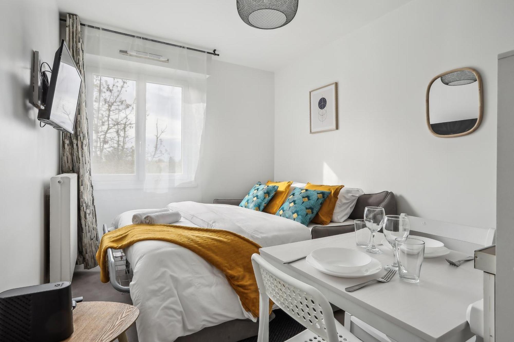Comfortable Studio Dowtown Corbeil-Essonnes Kültér fotó
